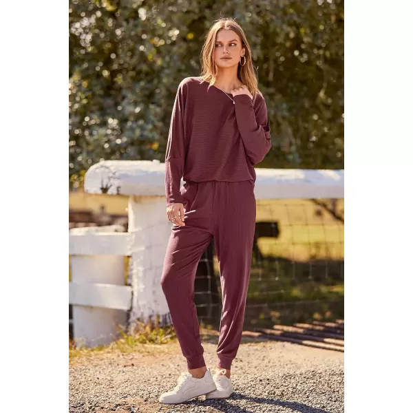 PRETTYGARDEN Womens Fashion Outfits 2 Piece Sweatsuit Solid Color Long Sleeve Pullover Long PantsWine Red