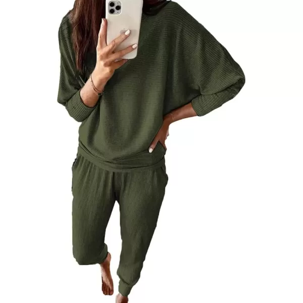 PRETTYGARDEN Womens Fashion Outfits 2 Piece Sweatsuit Solid Color Long Sleeve Pullover Long PantsArmy Green