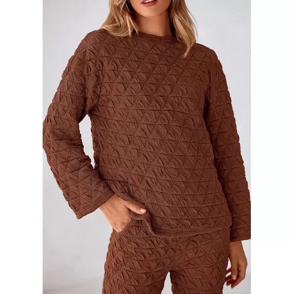 PRETTYGARDEN Womens Quilted 2 Piece Outfit Fall Loungewear Long Sleeve Pullover Top Wide Leg Pants Set TracksuitBrown