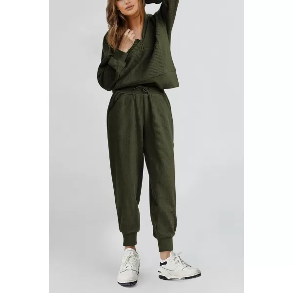 PRETTYGARDEN Womens 2 Piece Sweatsuits Set Long Sleeve Half Zip Pullover Sweatshirt Joggers Sweatpants Fall Outfits TracksuitArmy Green