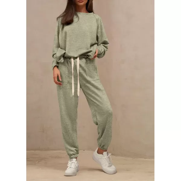 PRETTYGARDEN Womens 2 Piece Tracksuit Outfits Casual Long Sleeve Top High Waisted Sweatpants Lounge Jogger SetLight Green