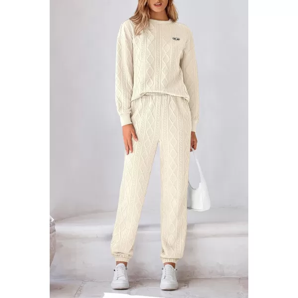 PRETTYGARDEN Lounge Sets for Women Fall 2024 Matching Sets Clothing 2 Piece Outfits Long Sleeve Tracksuit Textured SetsBeige