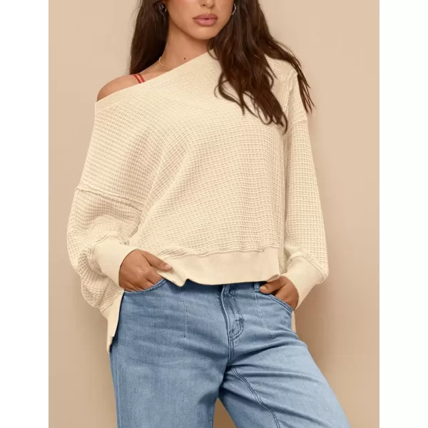 PRETTYGARDEN Womens Oversized Crewneck Sweatshirts Casual Long Sleeve Side Split Pullover Waffle Knit Shirts TopBeige