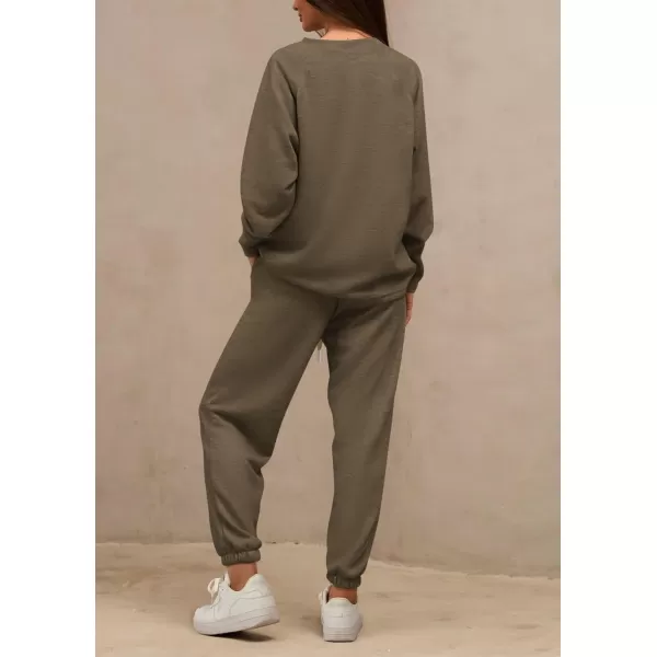 imagePRETTYGARDEN Womens 2 Piece Tracksuit Outfits Casual Long Sleeve Top High Waisted Sweatpants Lounge Jogger SetArmy Green