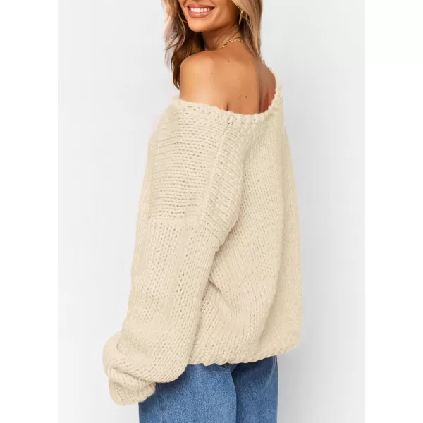imagePRETTYGARDEN Womens Fall Sweaters 2024 Chunky Loose Long Sleeve V Neck Oversized Dressy Casual Knit Pullover TopsBeige