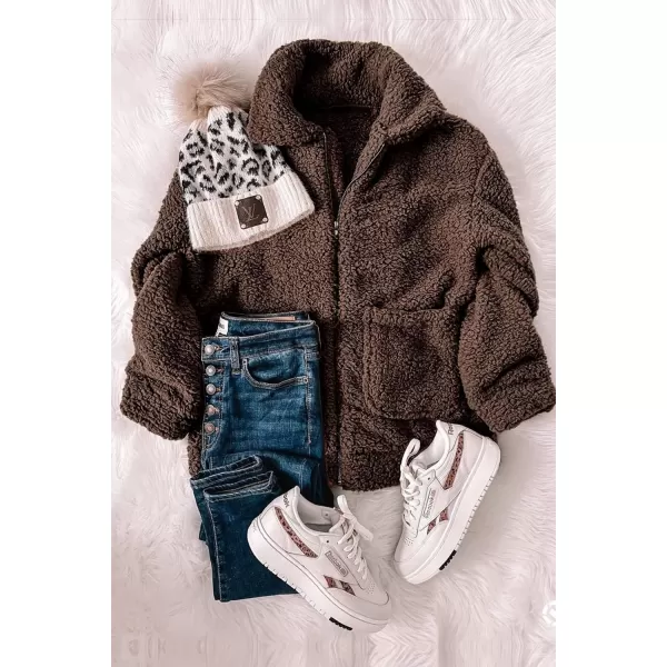 imagePRETTYGARDEN Womens Fashion Winter Coat Sherpa Fleece Faux Fur Shearling Oversized Trendy Jackets Warm OuterwearDark Coffee