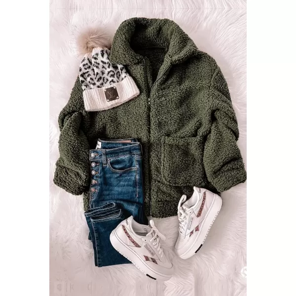 imagePRETTYGARDEN Womens Fashion Winter Coat Sherpa Fleece Faux Fur Shearling Oversized Trendy Jackets Warm OuterwearGreen