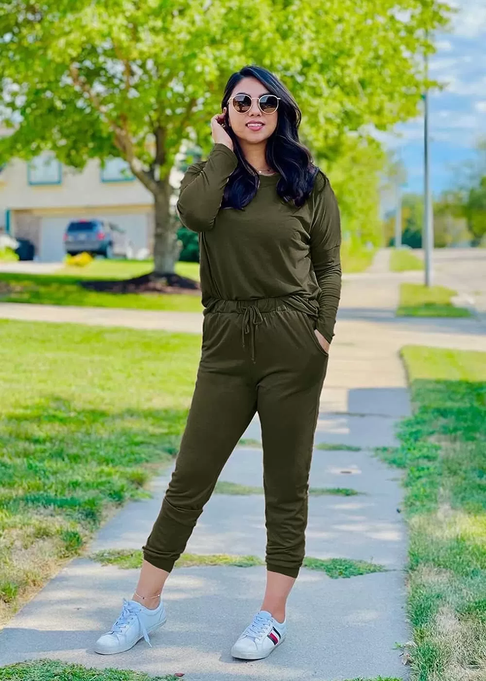 imagePRETTYGARDEN Womens Fall 2 Piece Lounge Outfit Long Sleeve Crewneck Pullover Tops High Waisted Pants Set TracksuitArmy Green