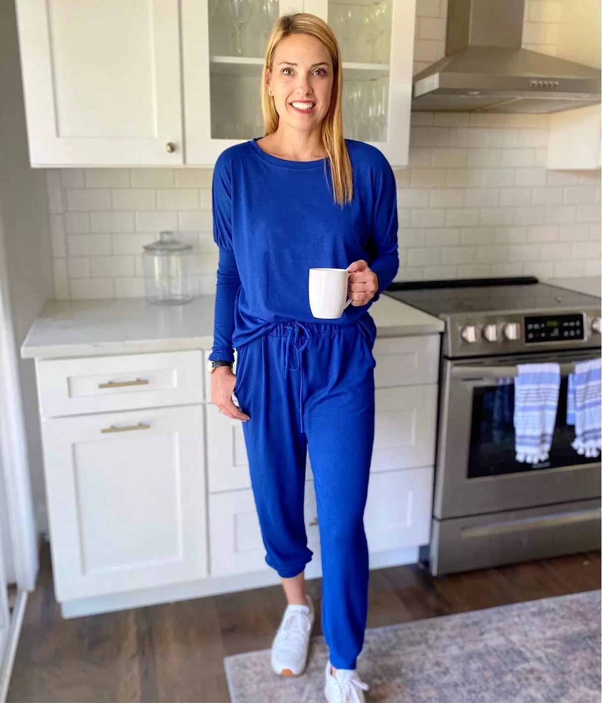 imagePRETTYGARDEN Womens Fall 2 Piece Lounge Outfit Long Sleeve Crewneck Pullover Tops High Waisted Pants Set TracksuitBlue