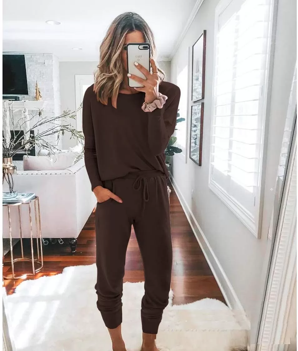 imagePRETTYGARDEN Womens Fall 2 Piece Lounge Outfit Long Sleeve Crewneck Pullover Tops High Waisted Pants Set TracksuitBrown
