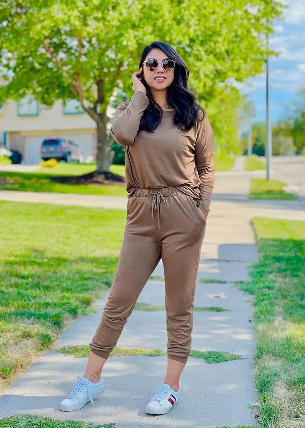 imagePRETTYGARDEN Womens Fall 2 Piece Lounge Outfit Long Sleeve Crewneck Pullover Tops High Waisted Pants Set TracksuitDark Khaki