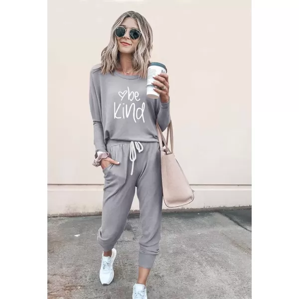 imagePRETTYGARDEN Womens Fall 2 Piece Lounge Outfit Long Sleeve Crewneck Pullover Tops High Waisted Pants Set TracksuitPatternedgrey