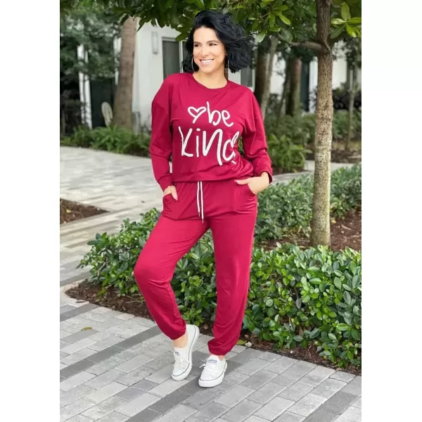 imagePRETTYGARDEN Womens Fall 2 Piece Lounge Outfit Long Sleeve Crewneck Pullover Tops High Waisted Pants Set TracksuitPatternedwine Red
