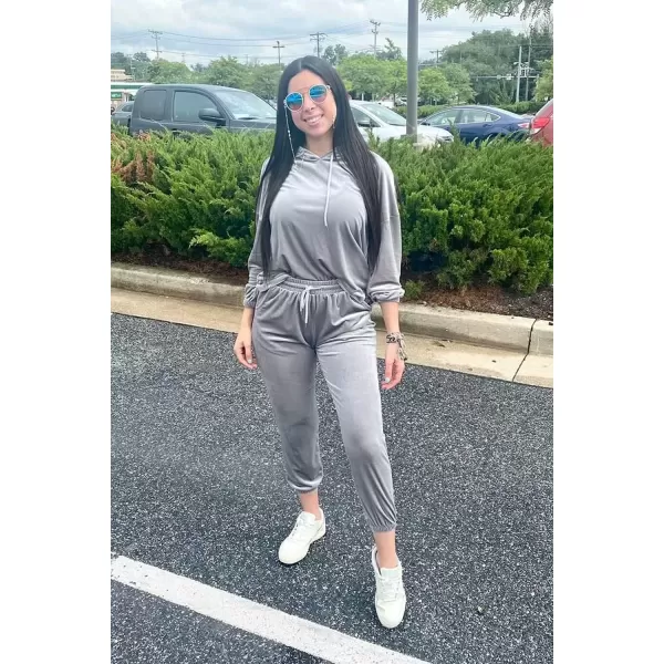 imagePRETTYGARDEN Womens Velour Tracksuits Set Hooded Pullover Sweatpants Long Sleeve 2 Piece Joggers OutfitsGray