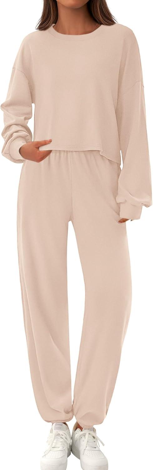 imagePRETTYGARDEN Womens Two Piece Lounge Sets 2025 Fall Airport Outfits Long Sleeve Pullover Tops Sweatpants Matching ClothingBeige