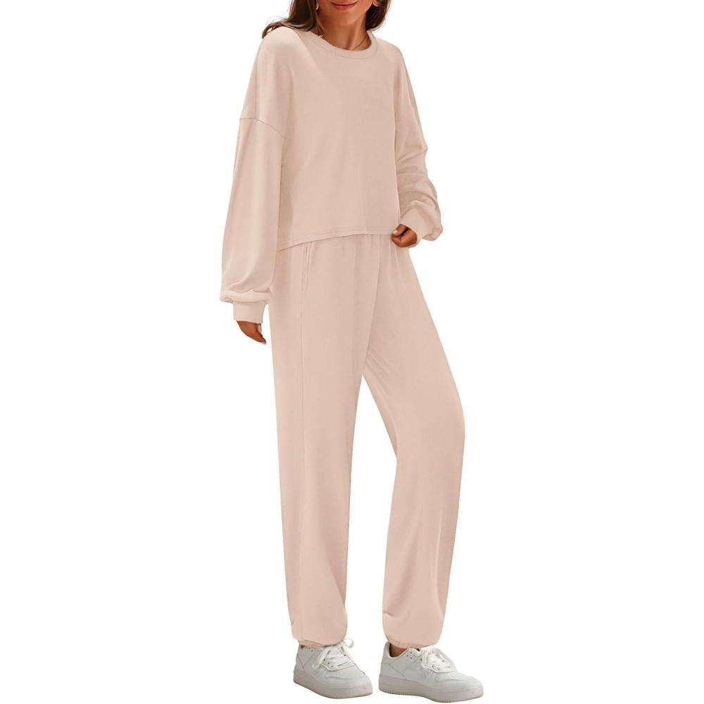 imagePRETTYGARDEN Womens Two Piece Lounge Sets 2025 Fall Airport Outfits Long Sleeve Pullover Tops Sweatpants Matching ClothingBeige