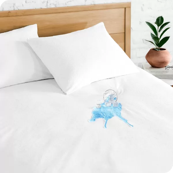 Bare Home Twin XL Waterproof Mattress Protector  39 in x 80 in White Vinyl FreeQueen
