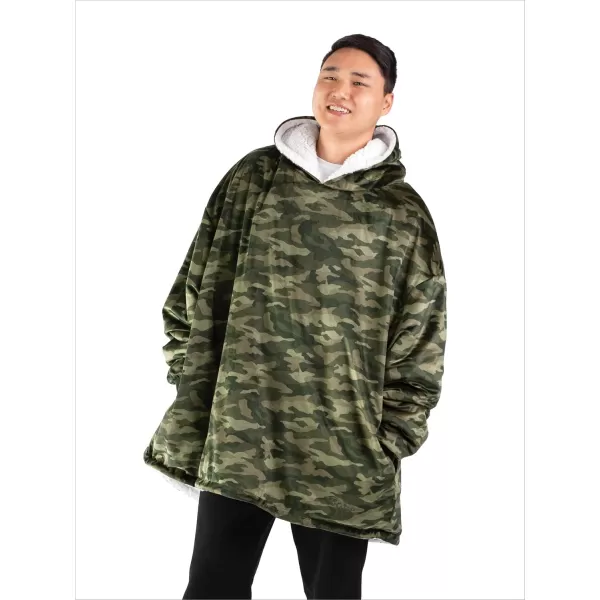 Bare Home Wearable Blanket Hoodie  Soft Plush Sherpa  Warm and Cozy  Oversized Wearable Blanket  Adult ampamp Kid Sizes16  Camo  Green
