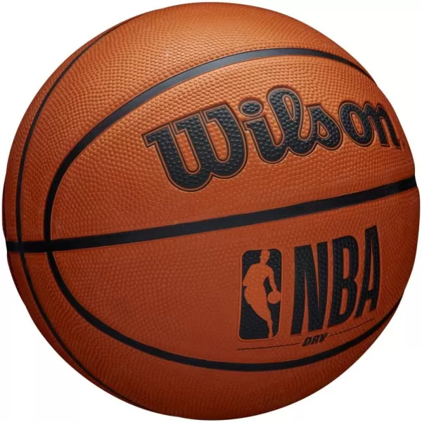 imageWILSON NBA DRV Series BasketballBrown