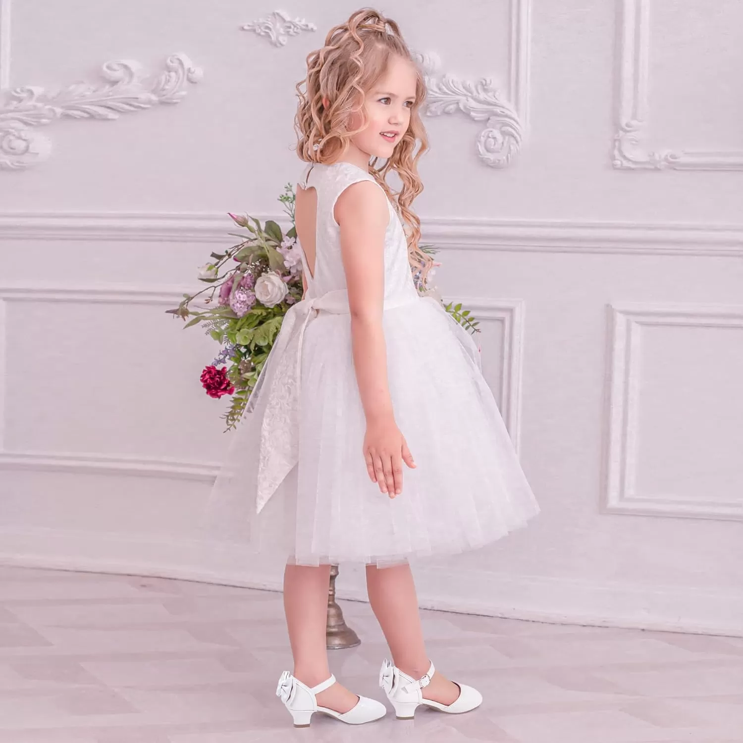 imagePANDANINJIA Wendy Girls Heels Dress Shoes Flower Girl Mary Jane Sandals Wedding Party Princess Shoes for Toddler Little Kid Big KidWhite Pu