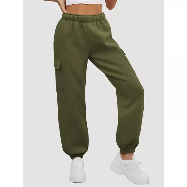 imageATHMILE Womens Cargo Sweatpants Oversized Fleece Joggers Fall Fashion Outfits Y2k Clothes 2024 with PocketsArmygreen
