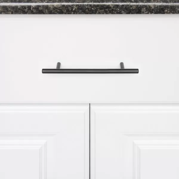 Amazon Basics Euro Bar Cabinet Handle 38inch Diameter 538inch Length 3inch Hole Center Golden Champagne 25packFlat Black