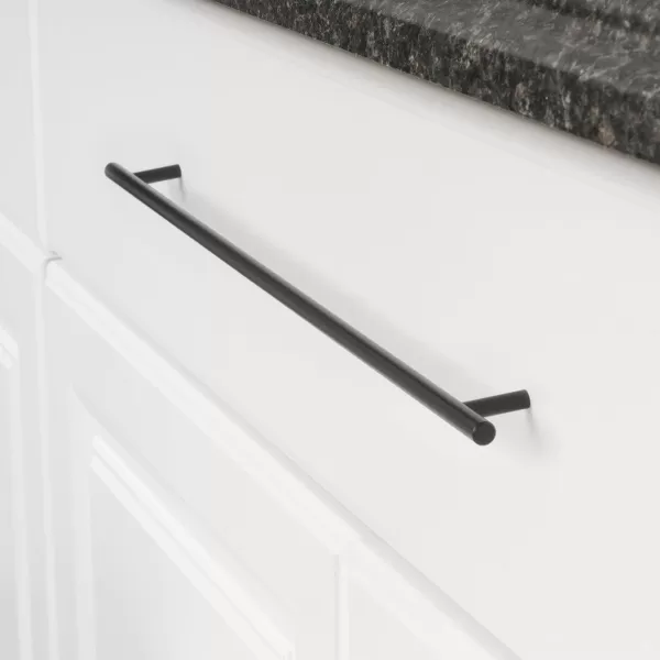 Amazon Basics Euro Bar Cabinet Handle 38inch Diameter 538inch Length 3inch Hole Center Golden Champagne 25packFlat Black