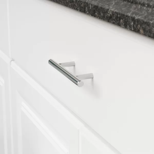 Amazon Basics Euro Bar Cabinet Handle 38inch Diameter 538inch Length 3inch Hole Center Golden Champagne 25packPolished Chrome