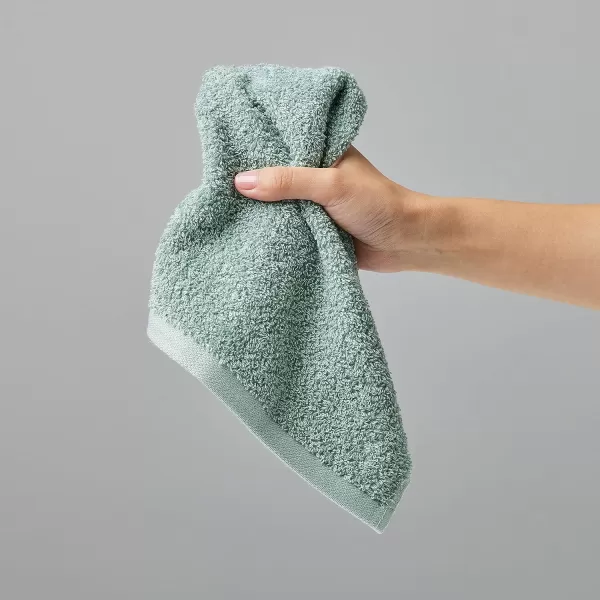 Amazon Basics Fast Drying Extra Absorbent Terry Cotton Washcloth 12 x 12 Inch Ice Blue  24 CountSeafoam Green
