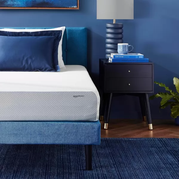 Amazon Basics Memory Foam Mattress Medium Firm 8 Inch Queen WhiteGreyTwin