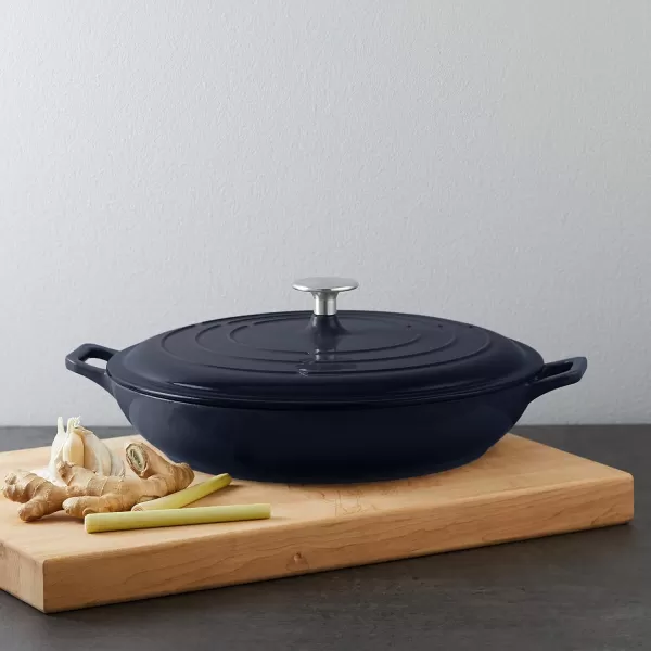 Amazon Basics Round Enameled Cast Iron Covered Casserole Skillet 33quart Matte NavyMatte Navy