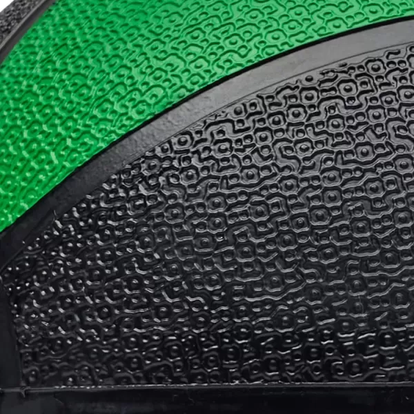 Amazon Basics Weighted Medicine Ball for Workouts Exercise Balance Training4 Pounds