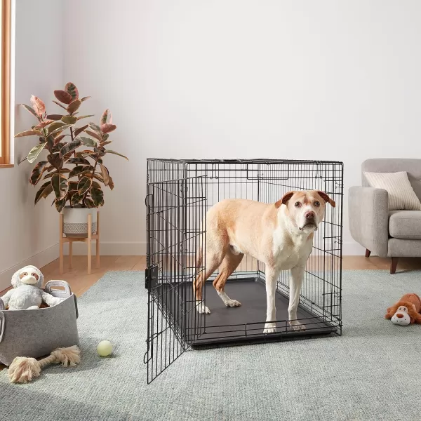 Amazon Basics  DurableFoldable Metal Wire Dog Crate with Tray Double Door Divider 24 x 18 x 20 Inches Black48L x 30W x 325H Single Door w Divider