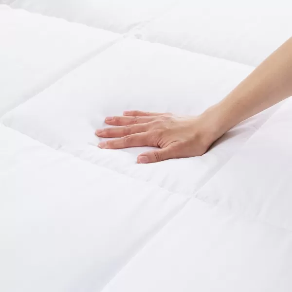 Amazon Basics Down Alternative Bedding Comforter Duvet Insert  King White WarmFullQueen