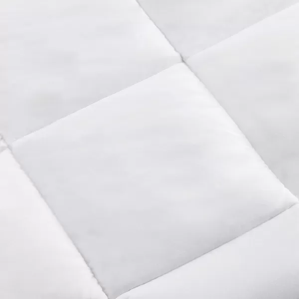 Amazon Basics Down Alternative Bedding Comforter Duvet Insert  King White WarmKing