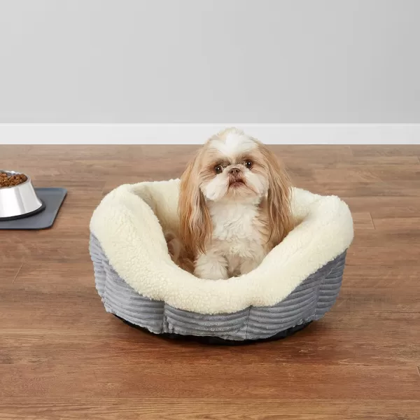 Amazon Basics 24Inch Self Warming Pet Bed For Cat or Dog Rectangle Grey 24L x 7W x 20H180L x 79W x 180Th Round