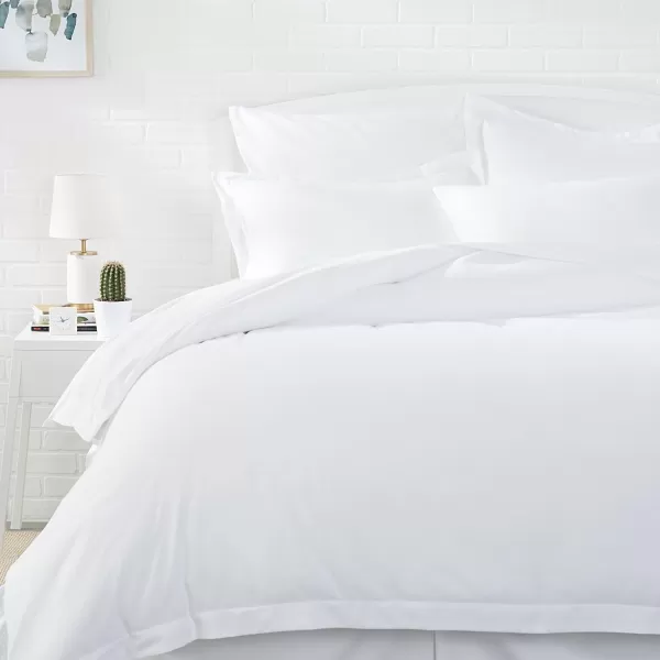 Amazon Basics Lightweight Microfiber 2Piece Duvet Cover Set with Zipper Closure TwinTwin XL Bright White Solid  Pack of 4Bright White