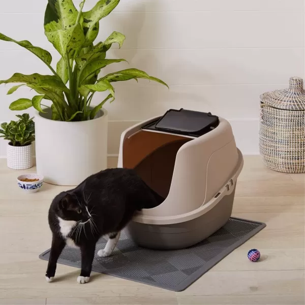 Amazon Basics NoMess Hooded Cat Litter Box Large Multicolor 24 in x 18 in x 17 inLarge