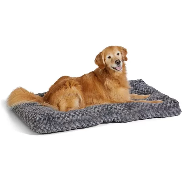 Amazon Basics Plush Pet Bed and Dog Crate Pad Small 29 x 21 x 3 Inches460L x 290W x 40Th