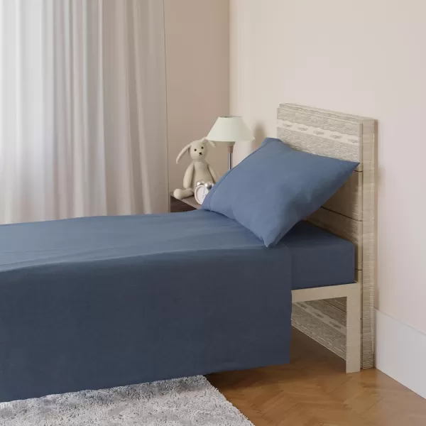 Amazon Basics  3 Piece Jersey Toddler Sheet Set 100 Cotton 28 x 52 Inches Navy SolidNavy Toddler Sheet Set Sheet Set