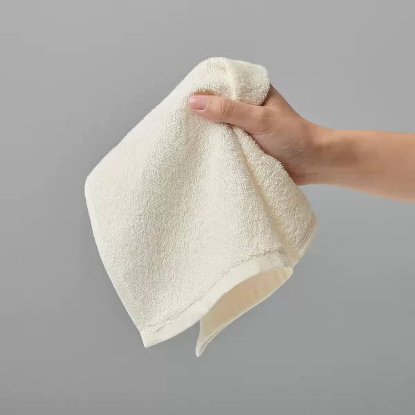 Amazon Basics 100 Cotton Terry Washcloths  Light Cream 60PackLight Cream Pack of 60