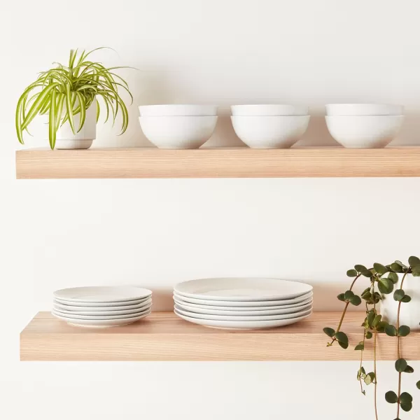 Amazon Basics 18Piece Kitchen Dinnerware Set Plates Dishes Bowls Service for 6 White Porcelain CoupeWhite Porcelain Coupe