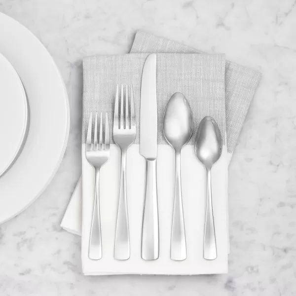 Amazon Basics 20Piece Stainless Steel Flatware Set with Round Edge Service for 4 Silver45Piece Square Edge