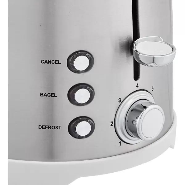 Amazon Basics 4 Slot Toaster  BlackBrushed Silver 2 Slot Toaster