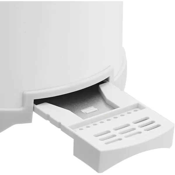 Amazon Basics 4 Slot Toaster  BlackWhite 2 Slot Toaster