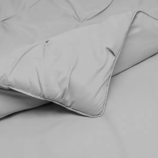 Amazon Basics AllSeason DownAlternative 3 Piece Comforter Bedding Set FullQueen Bright White PinchPleat With Piped EdgesLight Grey King