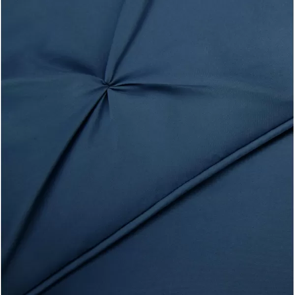 Amazon Basics AllSeason DownAlternative 3 Piece Comforter Bedding Set FullQueen Bright White PinchPleat With Piped EdgesNavy Blue King