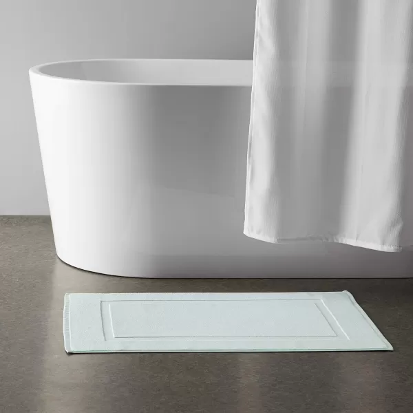 Amazon Basics Banded Bathroom Bath Rug Mat Bright White 31 L x 20 WIce Blue 1Pack