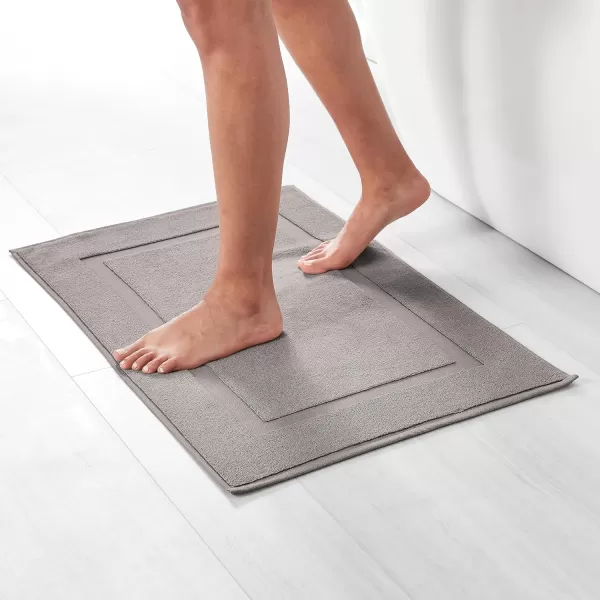 Amazon Basics Banded Bathroom Bath Rug Mat Bright White 31 L x 20 WPowder Gray 1Pack