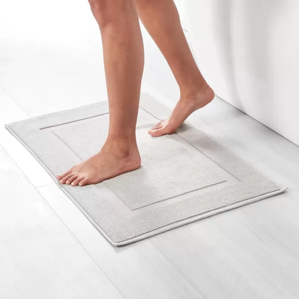 Amazon Basics Banded Bathroom Bath Rug Mat Bright White 31 L x 20 WSoft Silver 1Pack